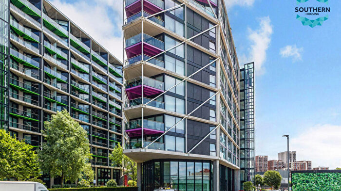 1 Bedroom Flat For Sale In Riverlight Quay, Battersea, London, SW11