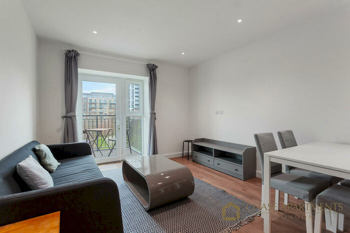 1 Bedroom Apartment To Rent In Farington House, Beaufort Park, NW9