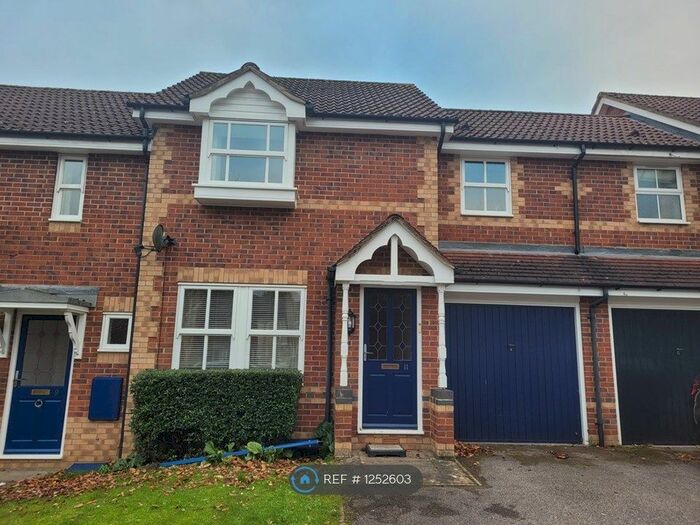 3 Bedroom Terraced House To Rent In Rowan Place, Amersham HP6