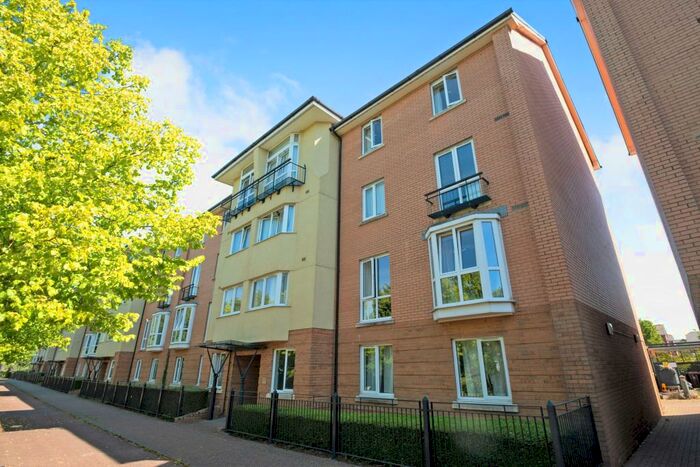 2 Bedroom Flat To Rent In Messina House, Vellacott Close, CF10