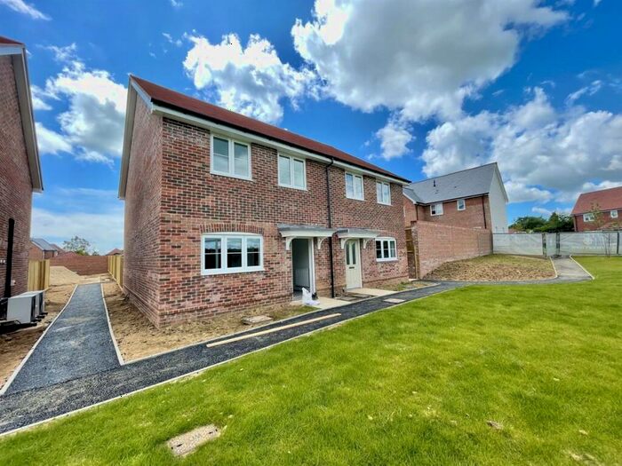 3 Bedroom Semi-Detached House For Sale In Holly Lane, Newick, Lewes, BN8
