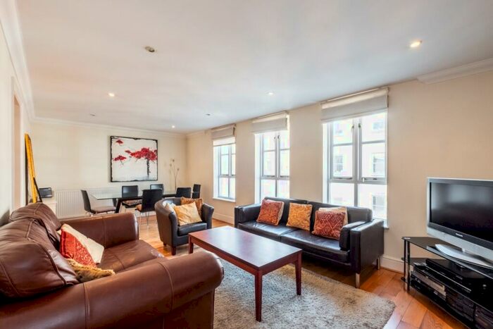 2 Bedroom Apartment To Rent In Folgate Street London, E1