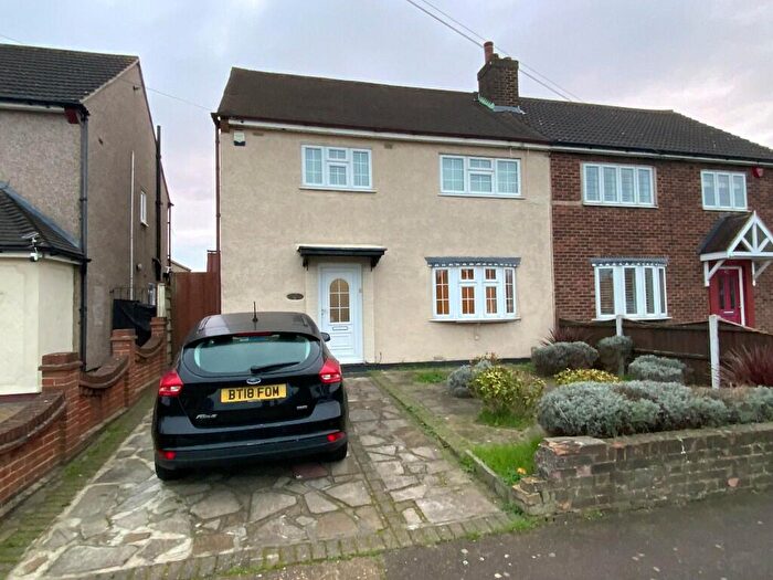 3 Bedroom Semi-Detached House To Rent In Ennerdale Avenue, Hornchurch, London, RM12