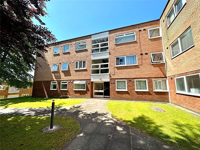 1 Bedroom Flat To Rent In Cholmondeley Road, Salford, M6