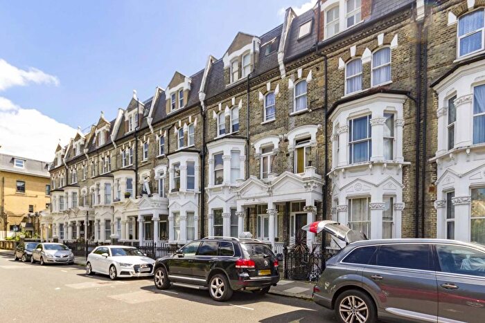 Studio To Rent In Gwendwr Road, West Kensington, W14