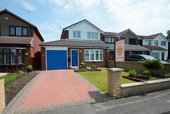 3 Bedroom Detached House For Sale In Sandy Lane, Droylsden, M43