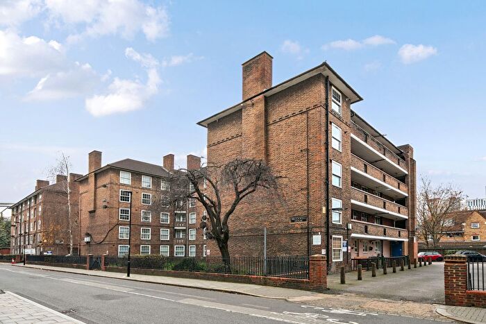 3 Bedroom Flat For Sale In Vauxhall Street, London, SE11