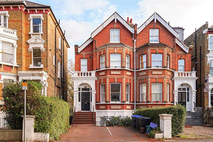 2 Bedroom Flat To Rent In Worple Road, London, SW20