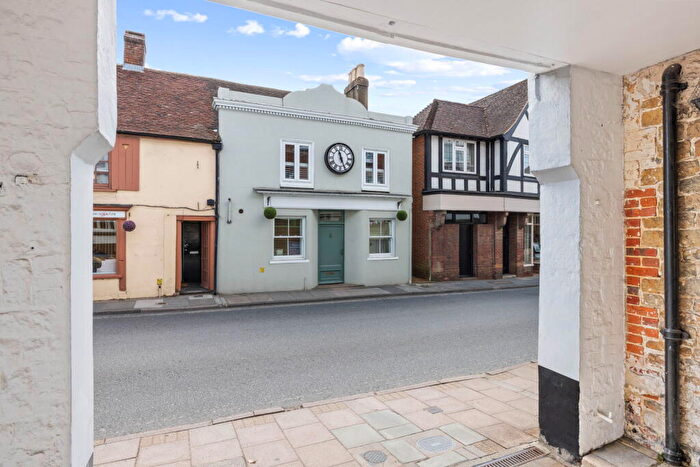 2 Bedroom Maisonette For Sale In Rumbolds Hill, Midhurst, GU29