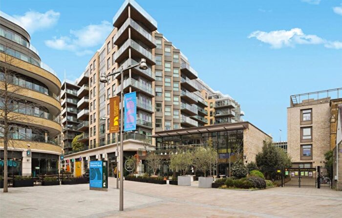 2 Bedroom Flat For Sale In Trafalgar House, Dickens Yard, Ealing, W5