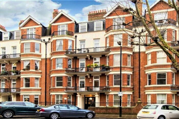 3 Bedroom Flat To Rent In Biddulph Road, London, W9