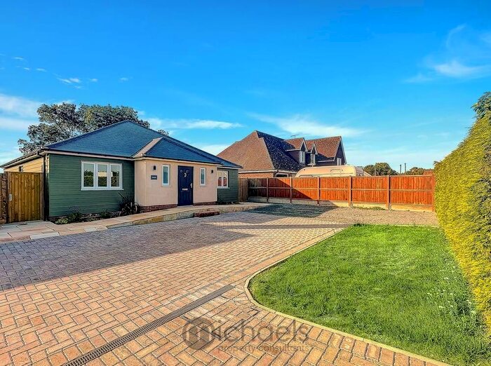 3 Bedroom Detached Bungalow To Rent In Colchester Road, Ardleigh, Colchester, CO7