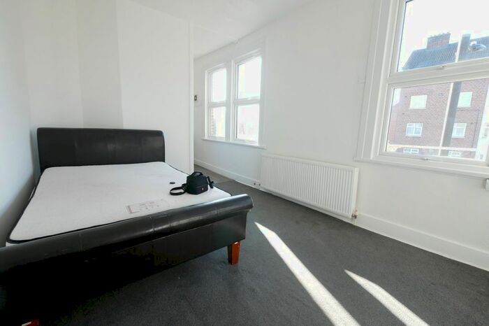 Studio To Rent In Hornsey Chambers, Clapton, E5