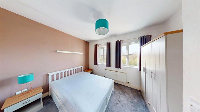 2 Bedroom Flat For Sale In Dorchester Avenue, Walton Le Dale, Preston, PR5