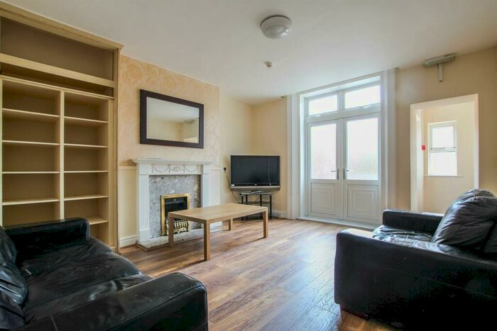 6 Bedroom House To Rent In £pppw - Grosvenor Road, Jesmond, NE2