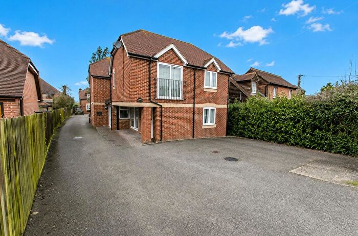 1 Bedroom Flat To Rent In Burnetts Lane, Horton Heath, Eastleigh, SO50