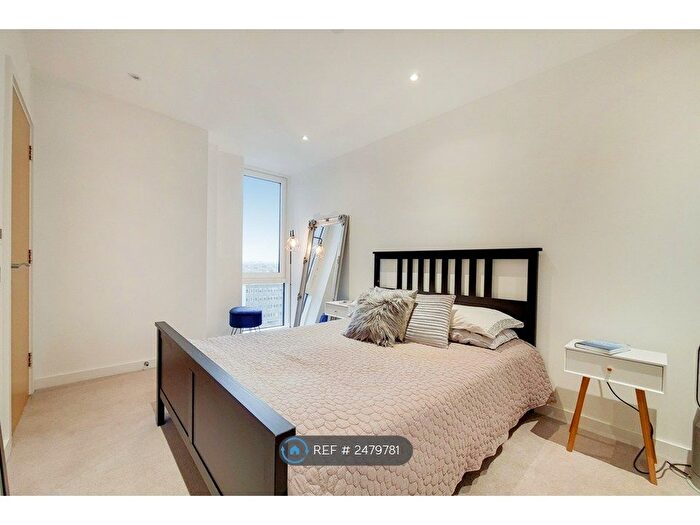 2 Bedroom Flat To Rent In Cambridge Road, Barking, IG11