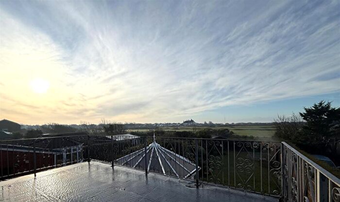 4 Bedroom Detached House For Sale In Frobisher Drive, Lytham St. Annes, FY8