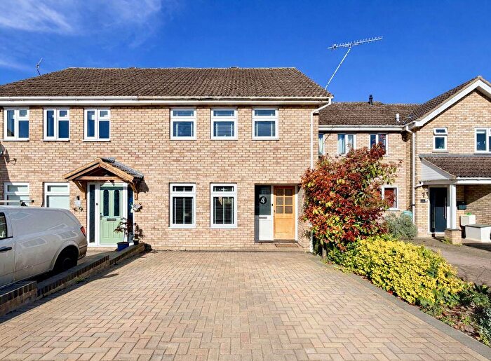 3 Bedroom Terraced House For Sale In Northcroft - Gorgeous Family Home, HP10