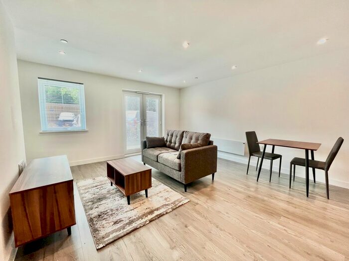 1 Bedroom Flat To Rent In Alexandra Park, Willow Road, Leeds, LS4