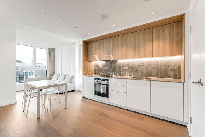 Studio To Rent In Gasholder Place, Oval Village, London, SE11