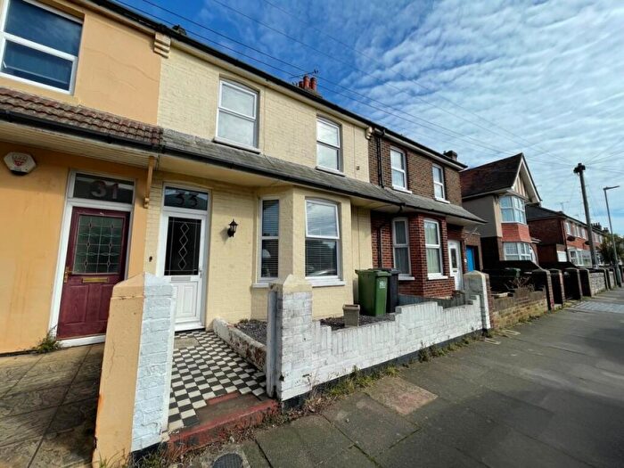 3 Bedroom Terraced House For Sale In Channel View Road, Eastbourne, BN22