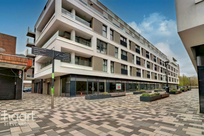 1 Bedroom Apartment For Sale In Park Place, Stevenage, SG1