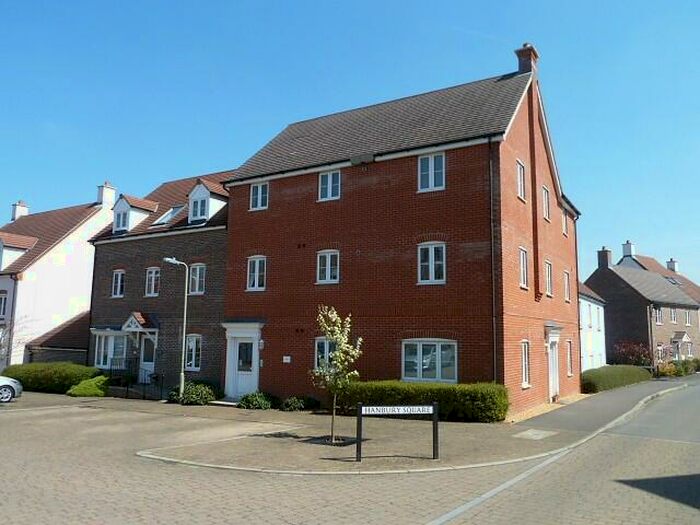 2 Bedroom Flat To Rent In Hanbury Square, Petersfield, GU31