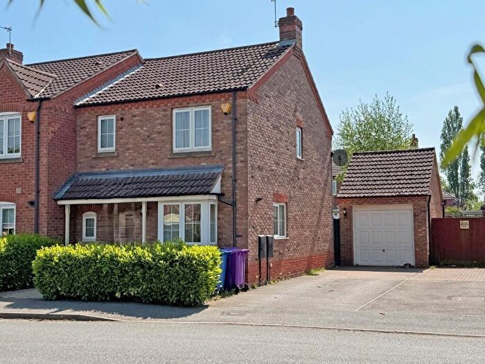3 Bedroom Semi-Detached House For Sale In St. Thomas Drive, Boston, PE21