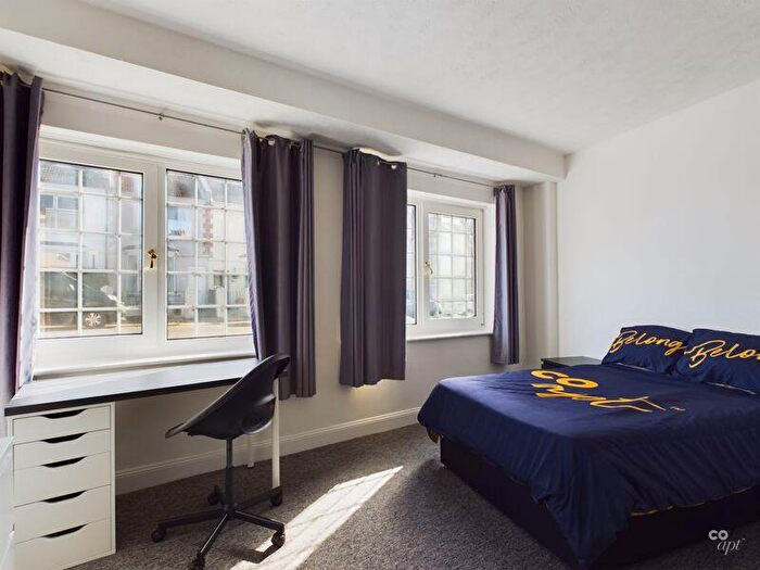 4 Bedroom Detached House To Rent In Ladysmith Road, Brighton, BN2