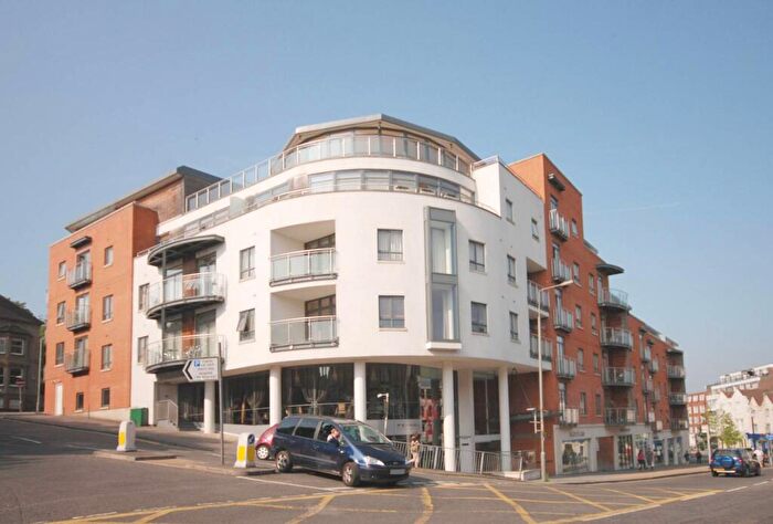 2 Bedroom Flat To Rent In Epsom Road, Guildford, GU1