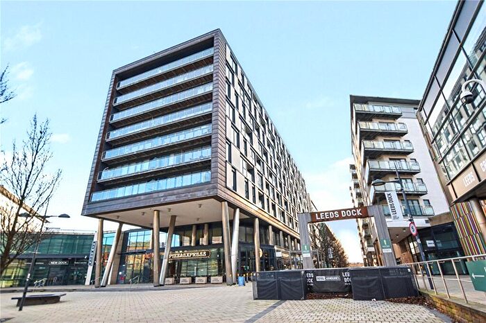 2 Bedroom Apartment For Sale In Cartier House, The Boulevard, Leeds, LS10