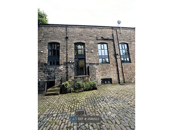 3 Bedroom Flat To Rent In Abbey Road, Leeds, LS5