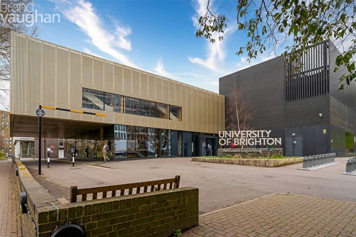 5 Bedroom Semi Detached House To Rent In The Highway, Brighton, East Sussex, BN2