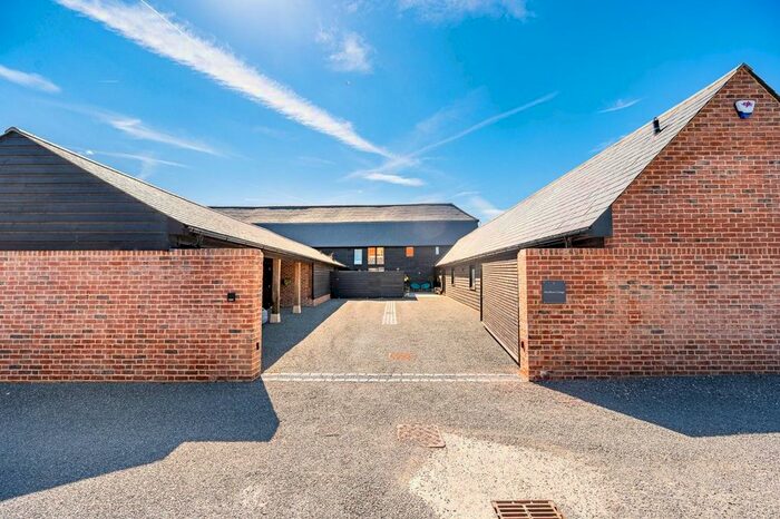 4 Bedroom Barn Conversion For Sale In Bushett Rise, Little Bardfield, Braintree, CM7