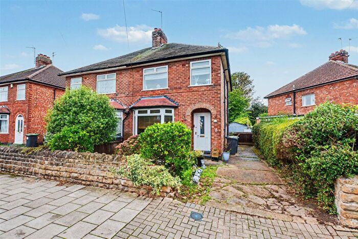 3 Bedroom Semi-Detached House For Sale In Beech Avenue, Beeston, Nottingham, NG9