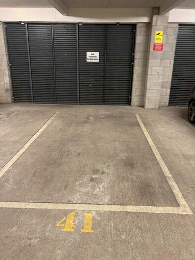 Garage / Parking To Rent In Oldham Street, Liverpool, L1