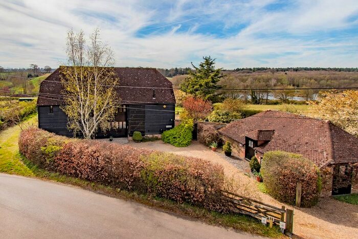 4 Bedroom Detached House For Sale In Spelmonden Road, Horsmonden, Tonbridge, TN12