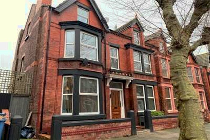 5 Bedroom House To Rent In Dovedale Road, L18