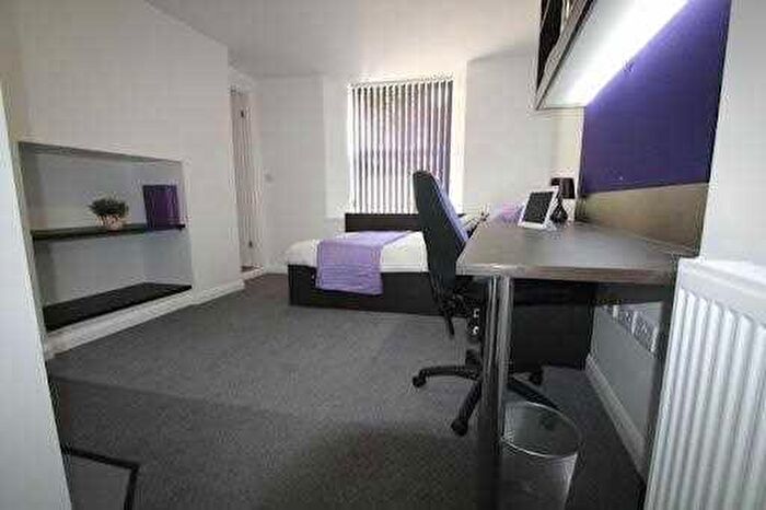 Studio To Rent In The Square, - North Road East, Plymouth, PL4