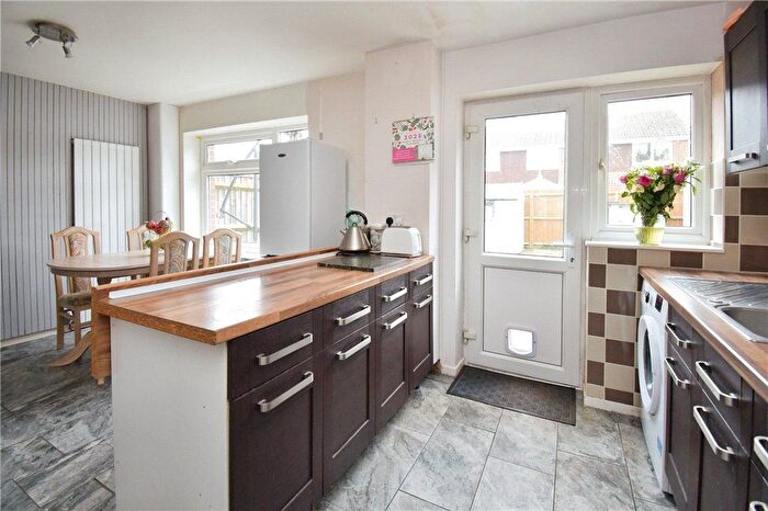 3 Bedroom End Of Terrace House For Sale In Cavendish Close, Romsey, Hampshire, SO51
