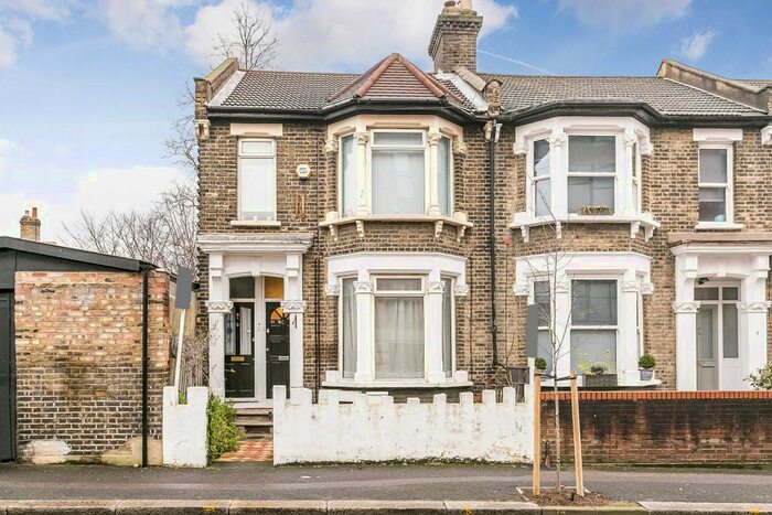 1 Bedroom Flat To Rent In Brisbane Road, London, E10