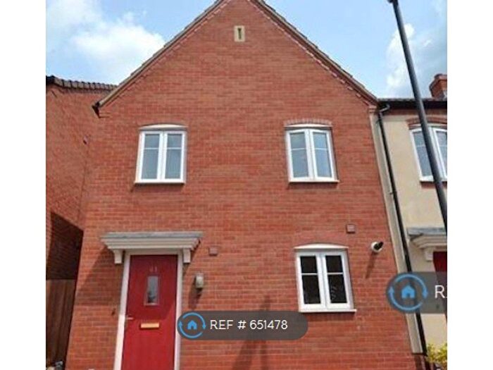 2 Bedroom End Of Terrace House To Rent In Sheaves Park, Bristol, BS10