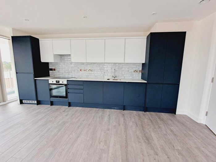 2 Bedroom Flat To Rent In A High Mead, HA1