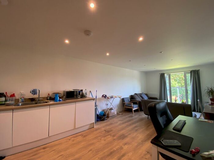 2 Bedroom Apartment To Rent In Addison House, Ashton Rise, BS3
