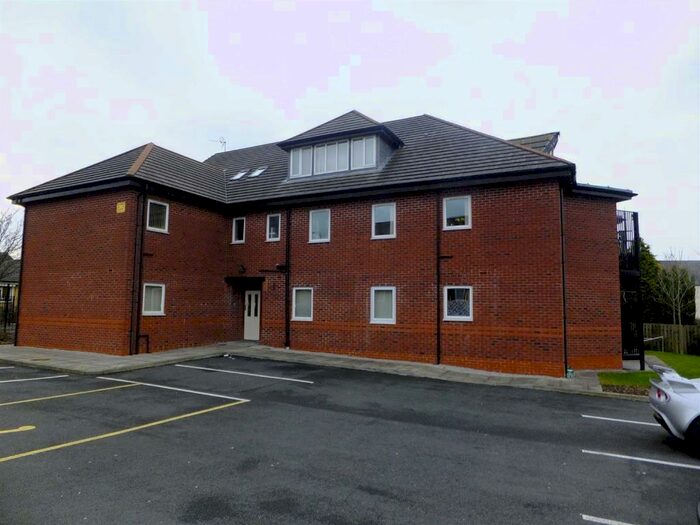 2 Bedroom Flat To Rent In Prescott Court, Prescott Street, Little Hulton, M28