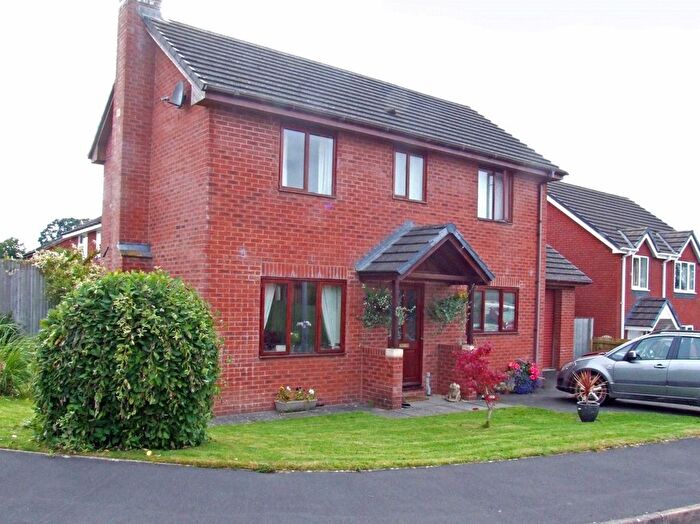 3 Bedroom Detached House To Rent In Crossgates, Llandrindod Wells, Powys, LD1
