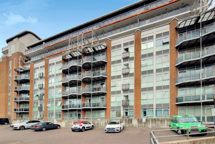 2 Bedroom Apartment To Rent In Gerry Raffles Square, Stratford, E15