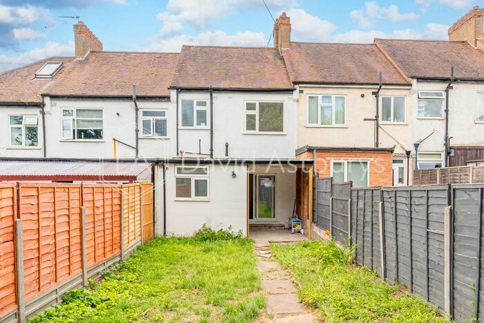 3 Bedroom Terraced House To Rent In Norfolk Avenue, Palmers Green, London, N13