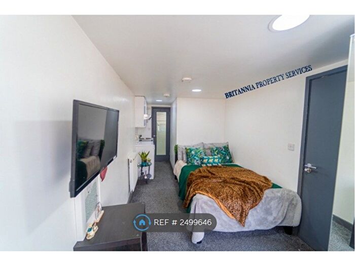 Studio To Rent In Formans Road, Sparkhill, Birmingham, B11